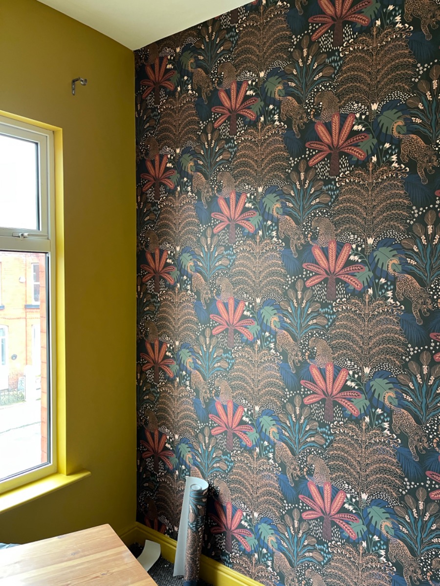 Painter and Decorator: Image 2